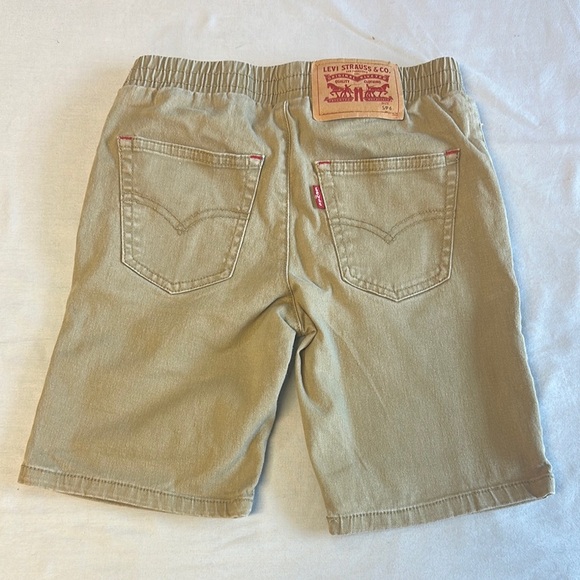 Levi's Tan Casual Shorts with Elastic Waistband - Picture 2 of 5